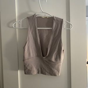 Aritzia Top